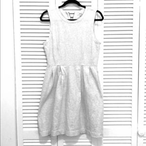 Madewell Sleeveless babydoll MIDI dress light grey